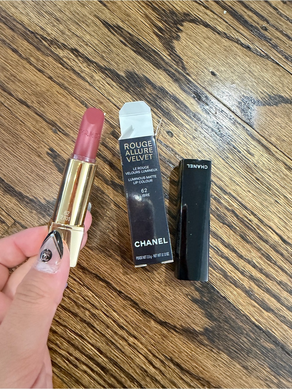 CHANEL ROUGE ALLURE VELVET Luminous Matte Lip Colour ~ 62 libre~ .12 Oz